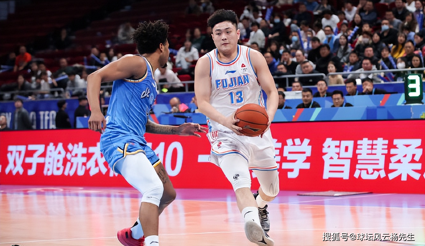 河南队遭遇五连败，陷入困境的简单介绍
